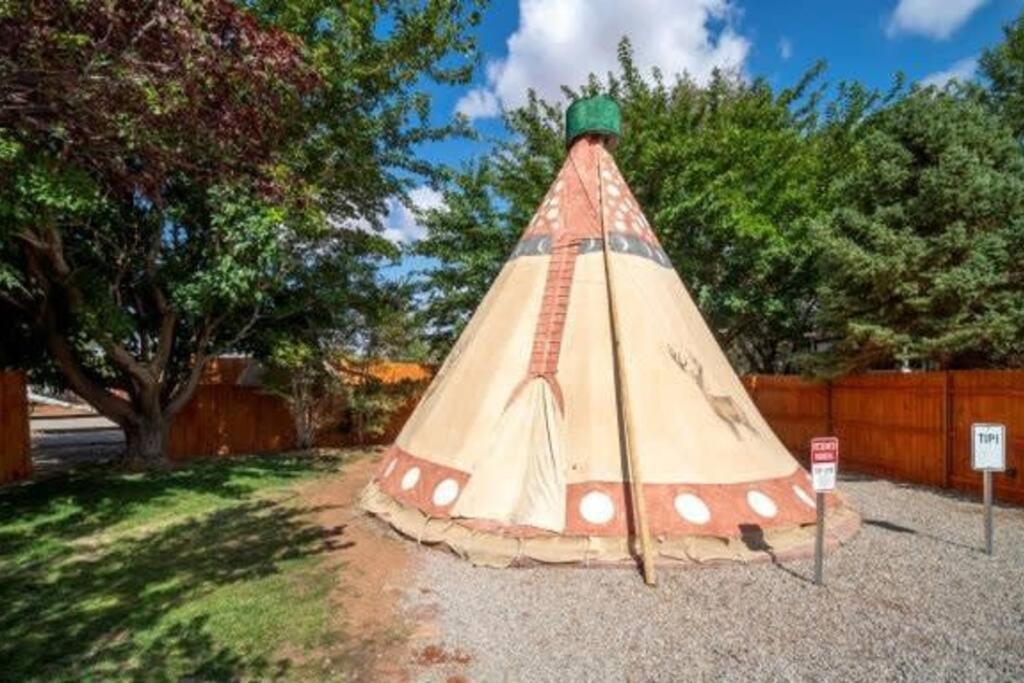 Moab Rv Resort Family Tipi Ok1 Exterior photo